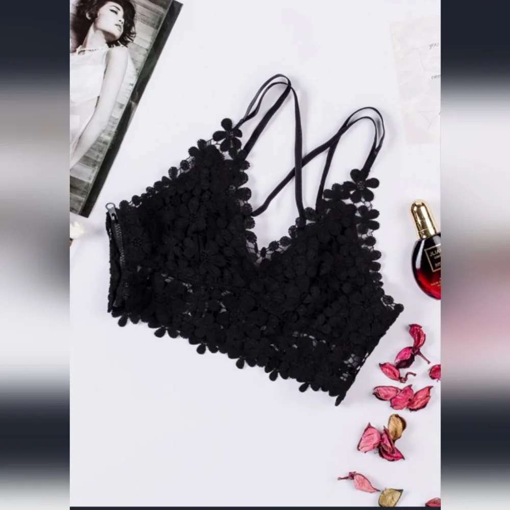 Lace Floral Crochet Strap Bralette - Picture 8 of 9